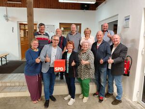 Die neu gewählte Vorstandschaft des SPD-Ortsvereins Gottfrieding